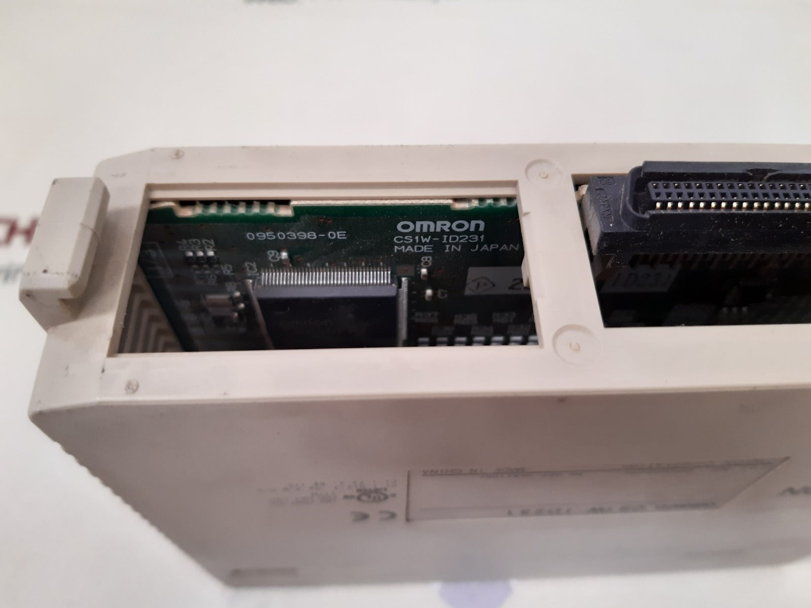 Omron cs1w-id231 input unit 24v dc 6ma