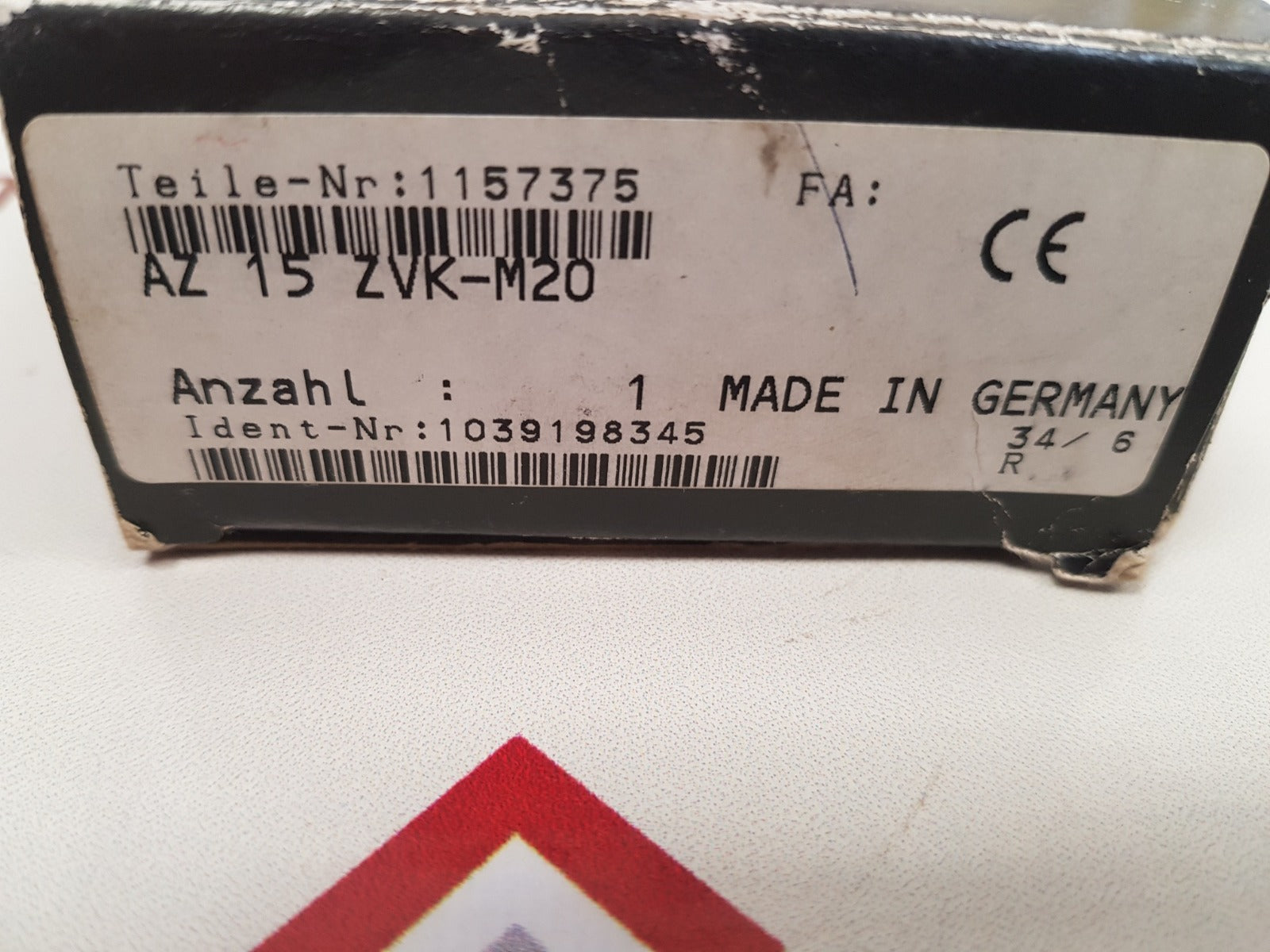 Schmersal az 15 zvk-m20 safety interlock switch