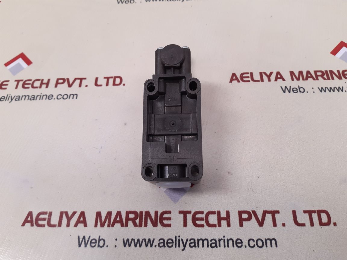 Schmersal z4vh 336-02z-m20 hoist limit switch
