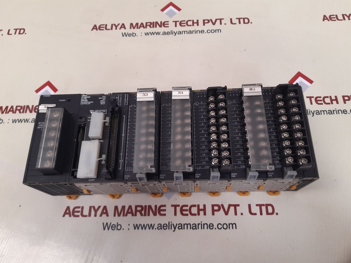 Omron pa202,cj1m cpu22,id211,od212 module rack