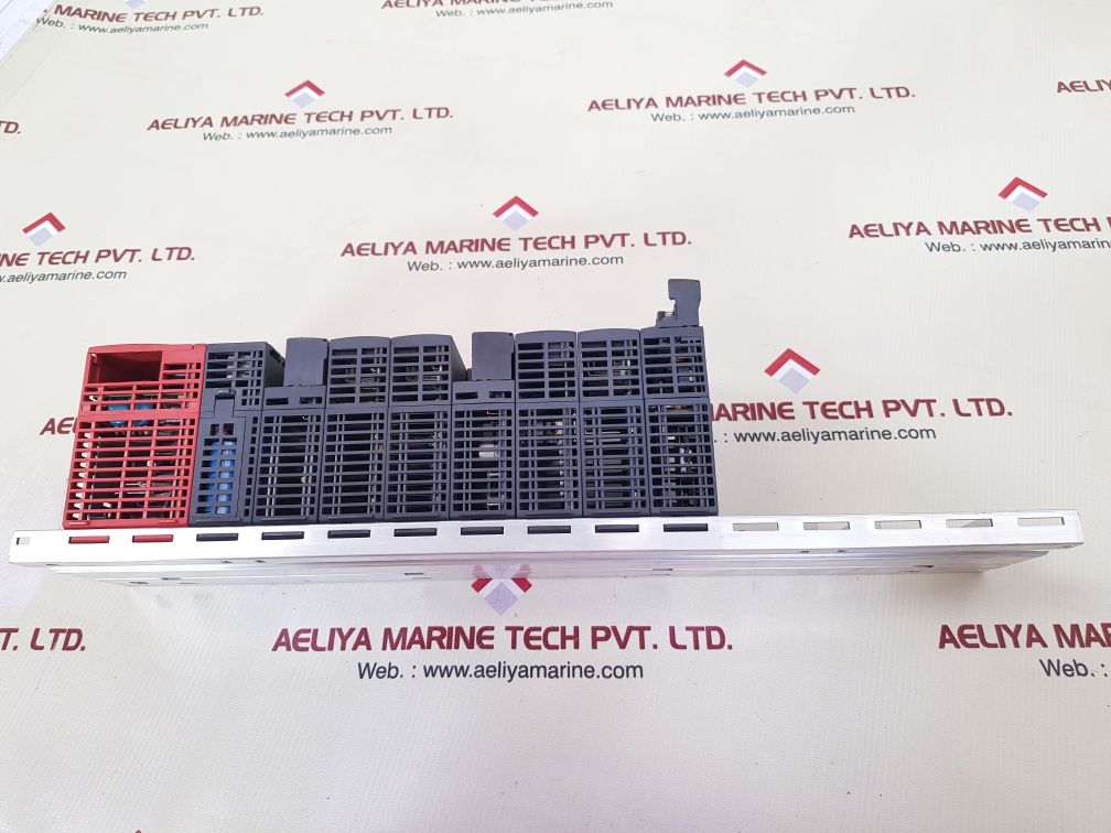 Mitsubishi q61p-a2,q06hcpu,qj61bt11n,qj71c24,qj71lp21-25,qy42p,q62dan rack