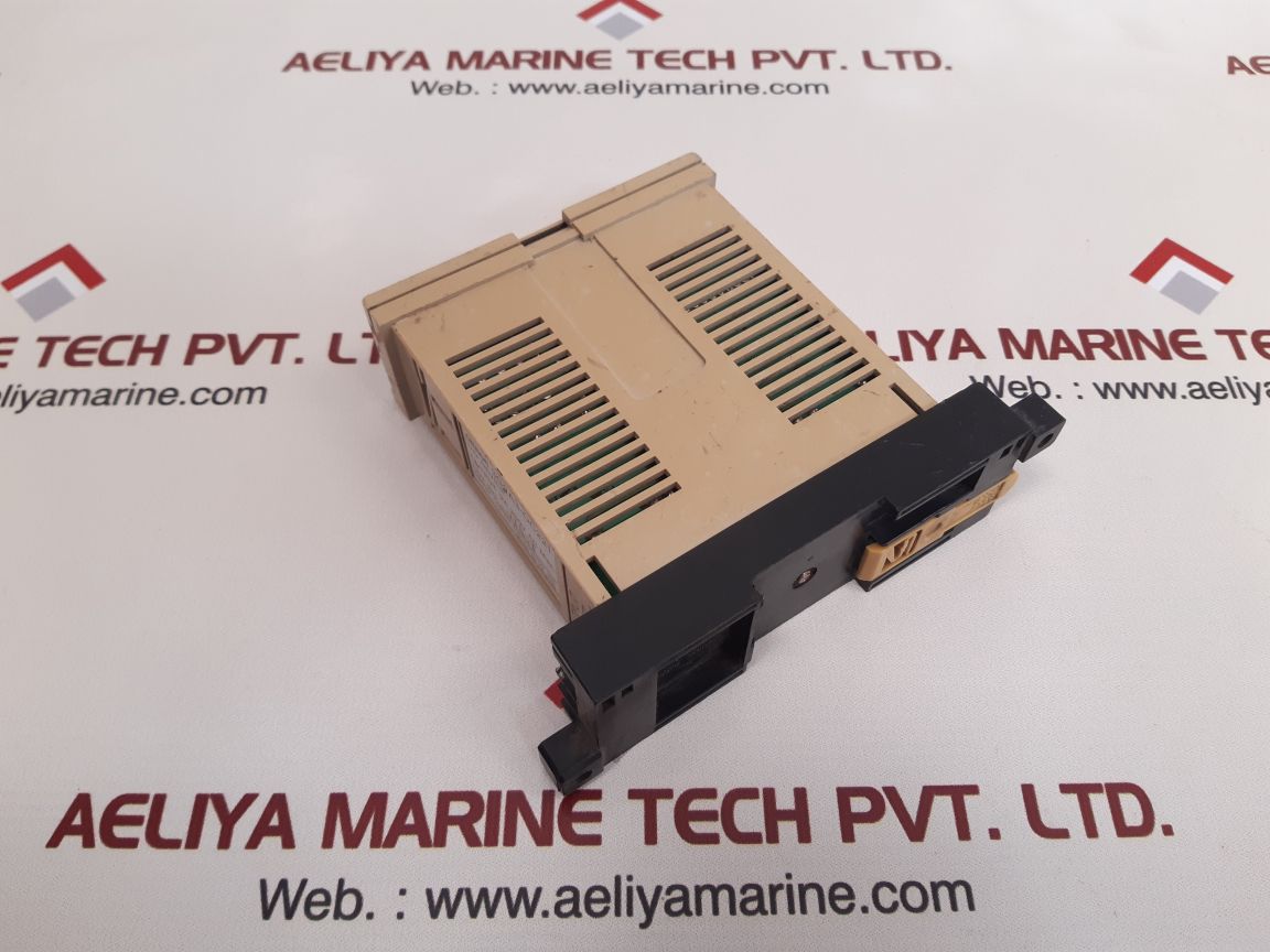 Omron 3g2a3-oc221 i/o device output module