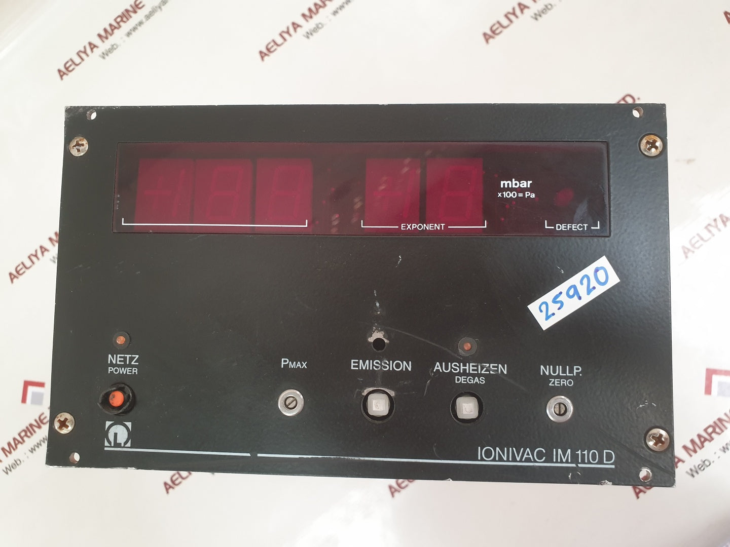 Leybold ionivac im 110 d vakcuum gauge controller