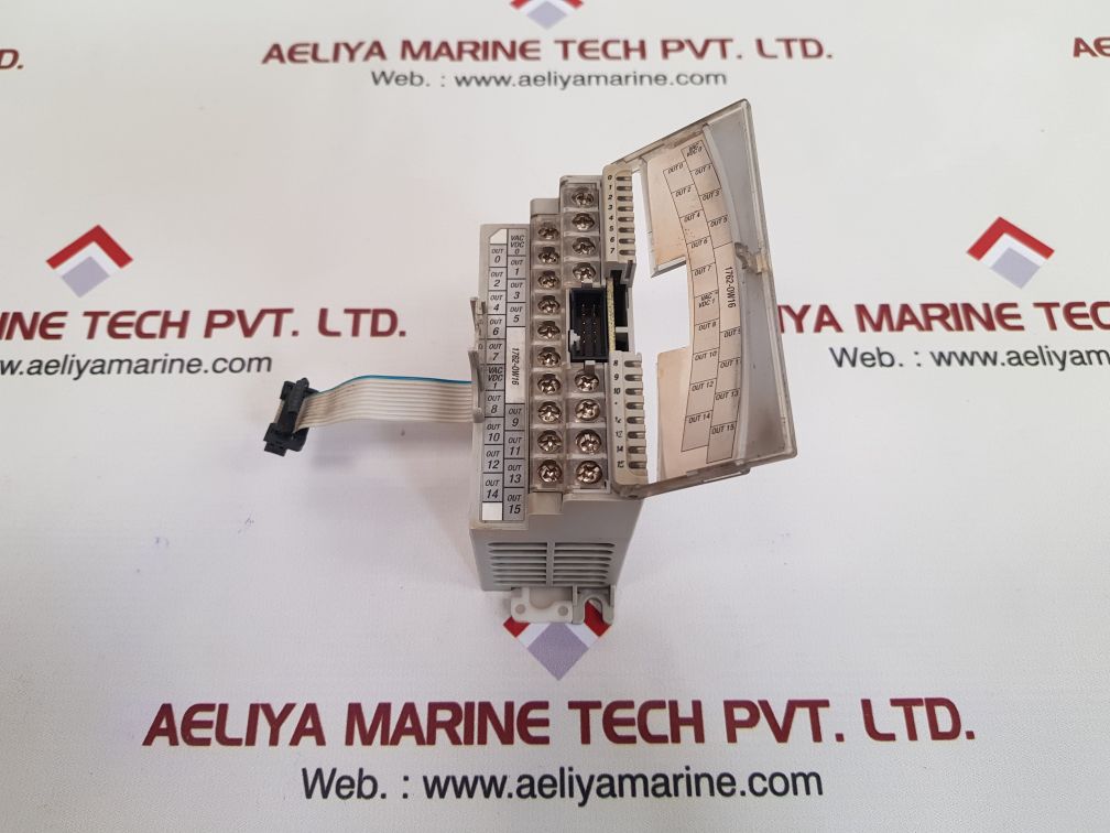 Allen-bradley 1762-ow16 ser.a 16 pt. vac/vdc relay output