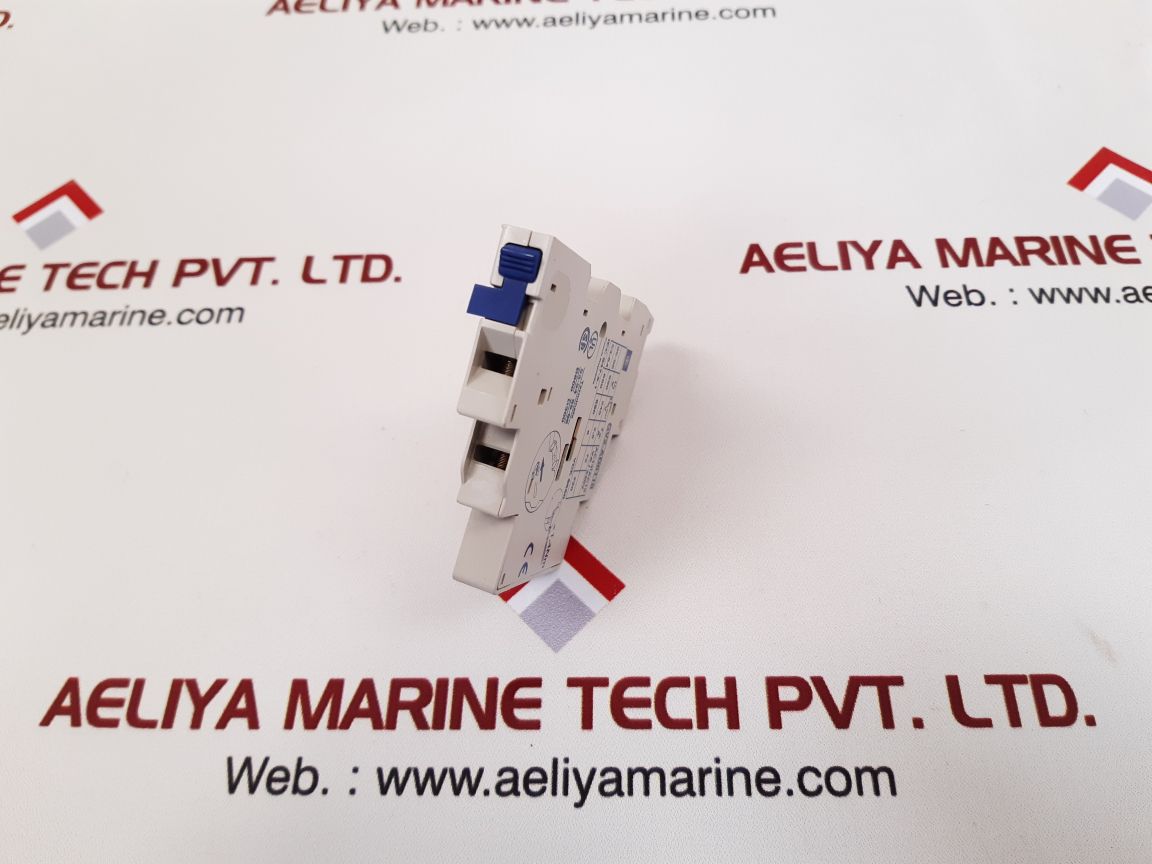 Telemecanique gv2-ad0110 auxiliary contact