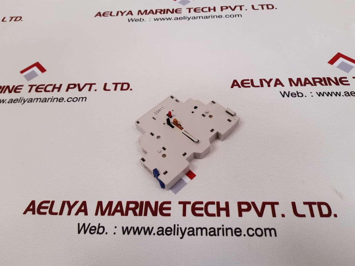 Telemecanique gv2-ad0110 auxiliary contact