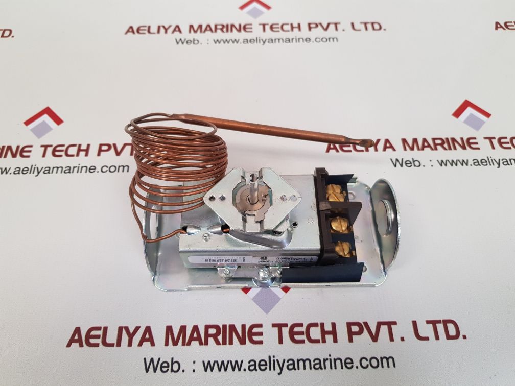 D1-2574k thermostats d1nr0840400