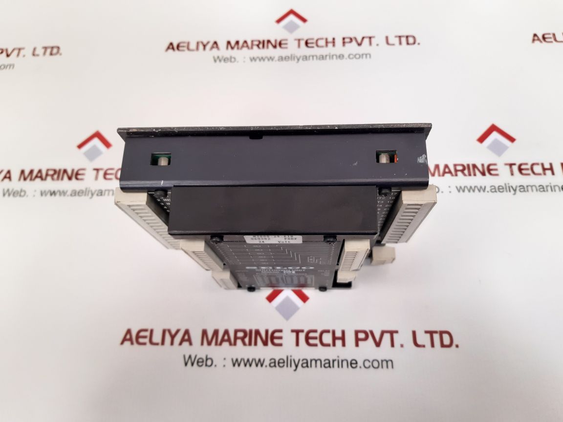 Selco m2000-29-61b controller with m0600-01 shutdown unit