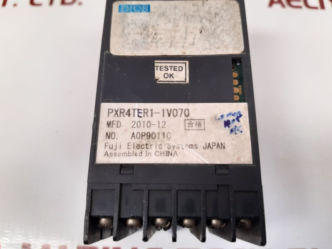 Fuji electric pxr-4 temperature controller pxr4ter1-1v070