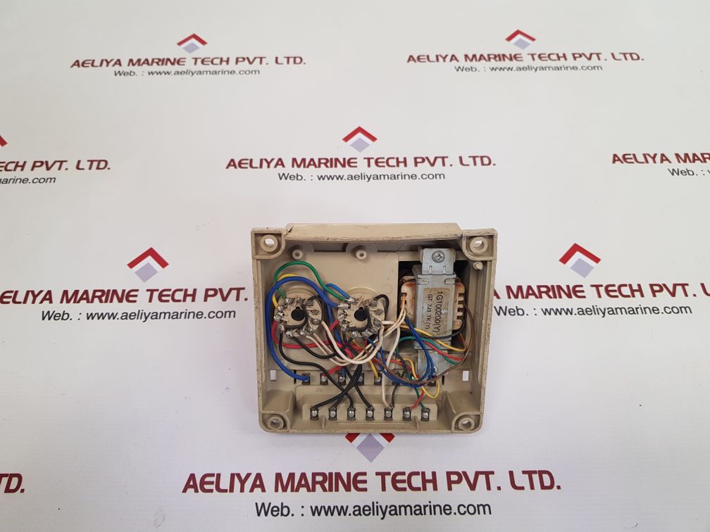 Omron 61f-g1t-mx floatless level switch with 61f-11t relay unit