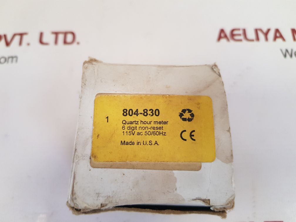 Quartz 804-830 hour meter