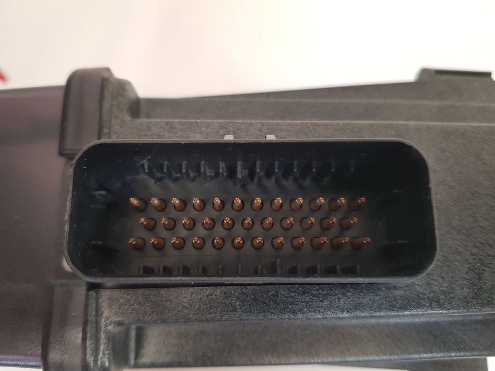 Thermo king µp-d 45-1853 thermobus output module 2c35285g01