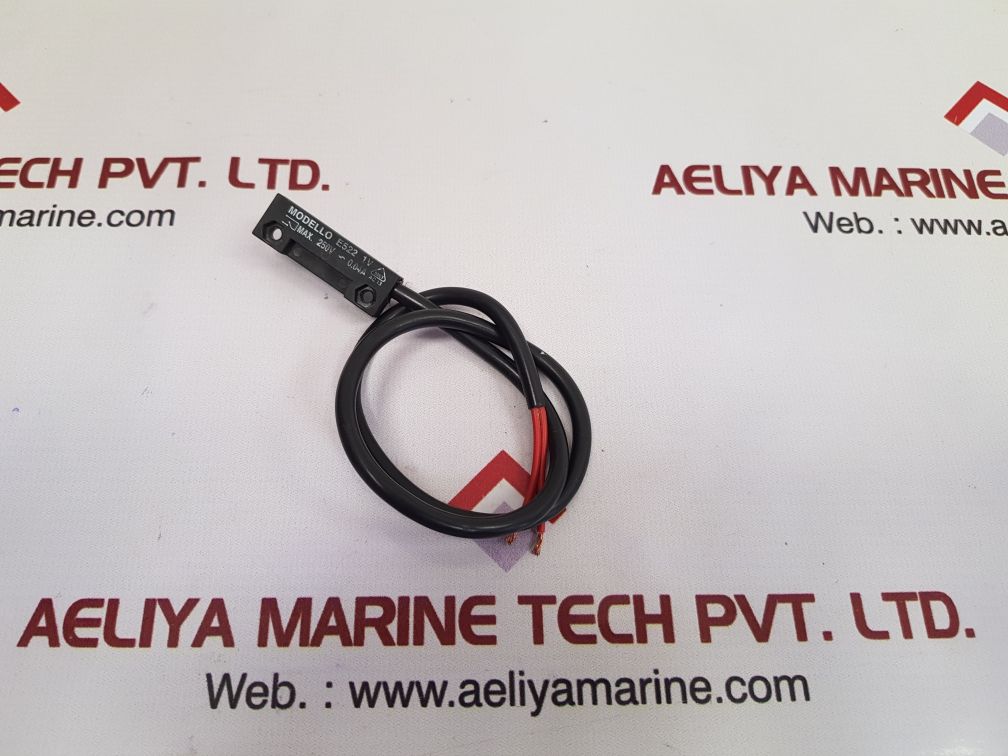 e522 1v max. 250v~ 0.04a