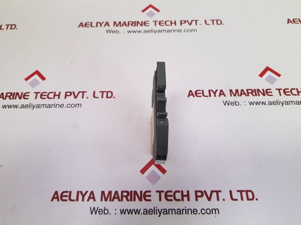 Set of 7x Weidmuller rst eg7 relay coupler