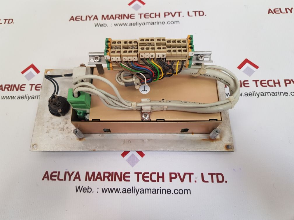 Raytheon mod.056 conning alarm panel 136-109