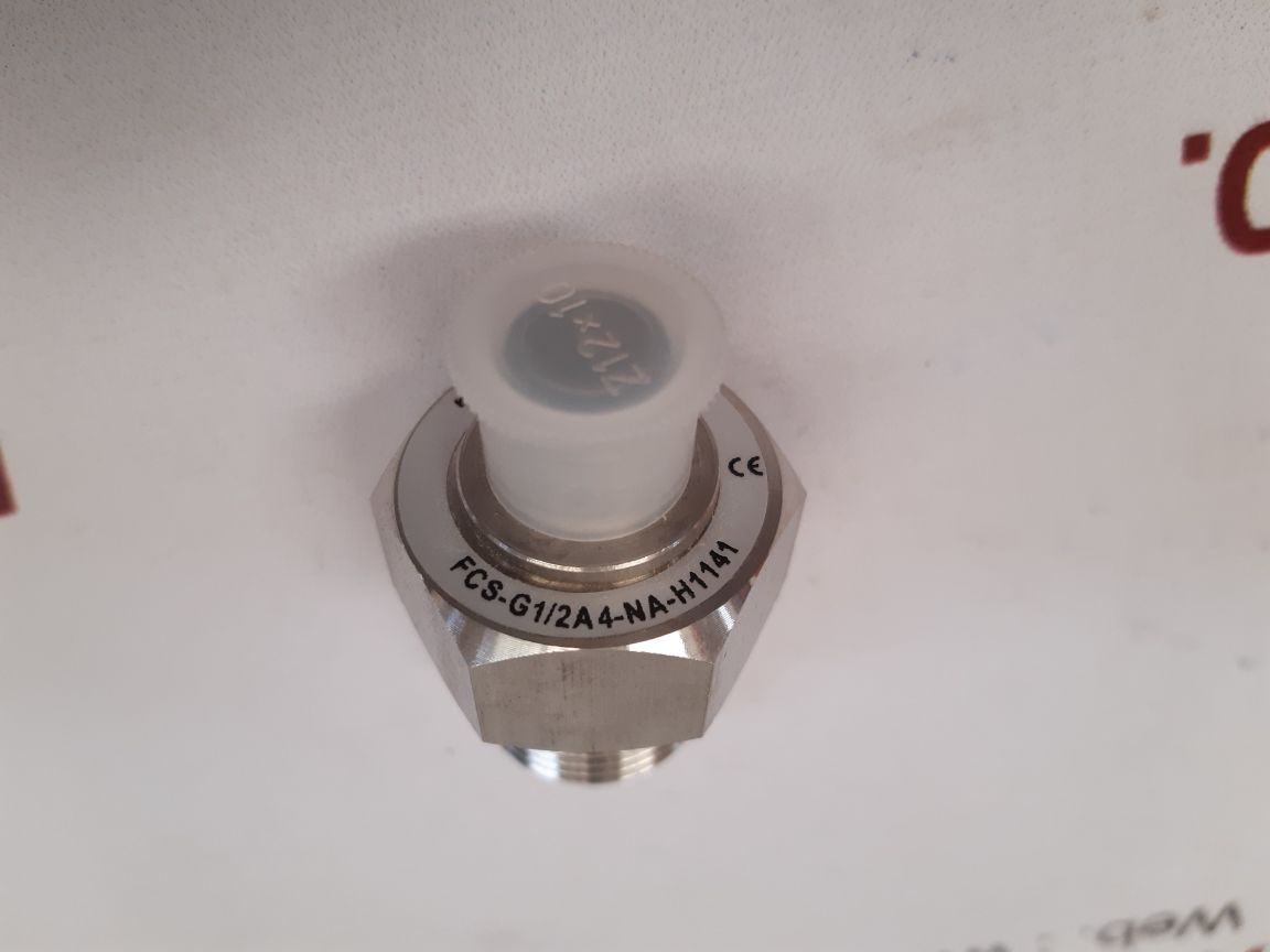 Turck fcs-g1/2a4-na-h1141 flow monitor