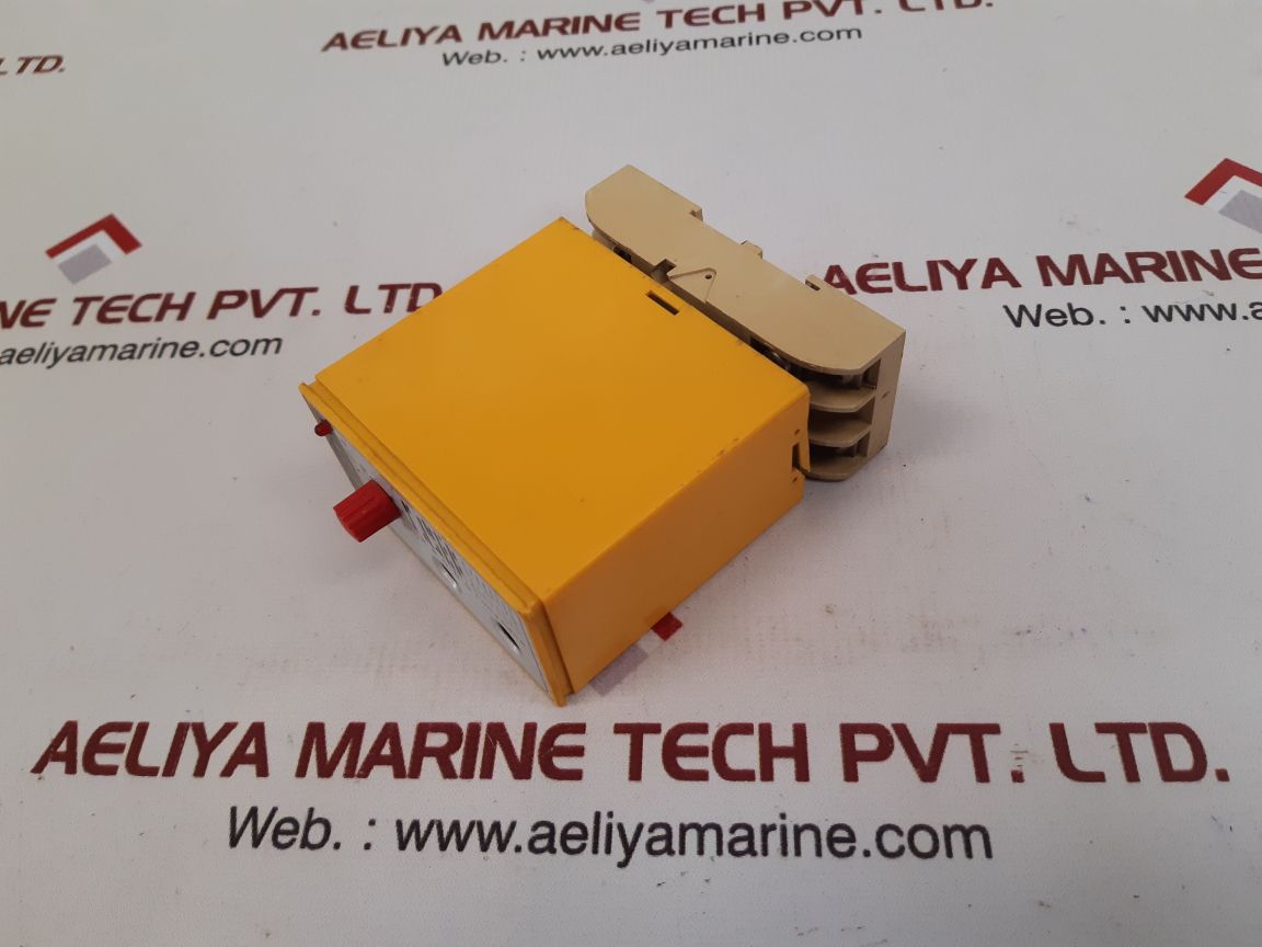 Selectron grp 31/32 multi function timing relay