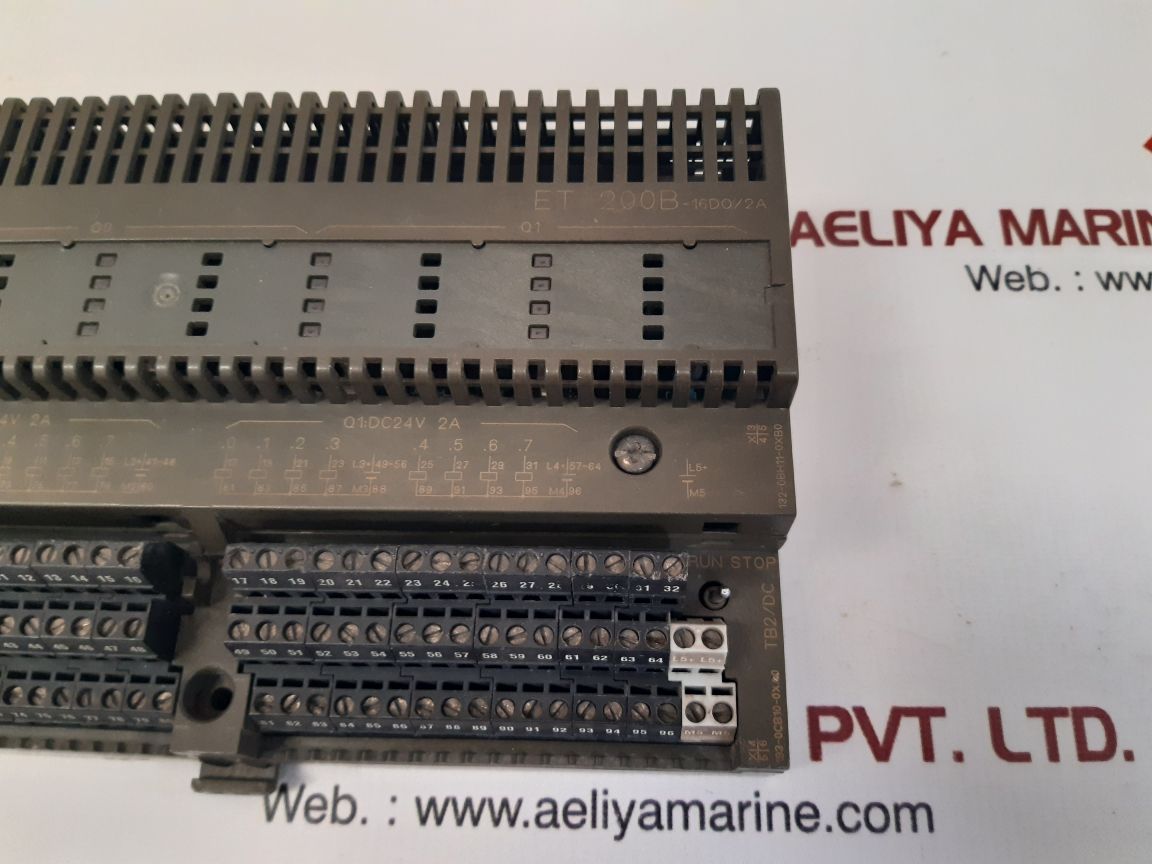 Siemens et 200b- 16do/2a digital input module Used