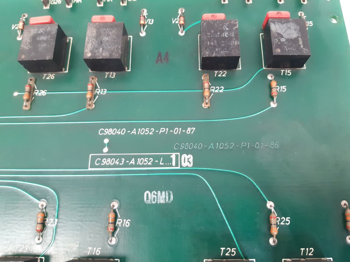 Siemens c98040-a1052-p1-01-87 control card c98043-a 1052-l…1 03
