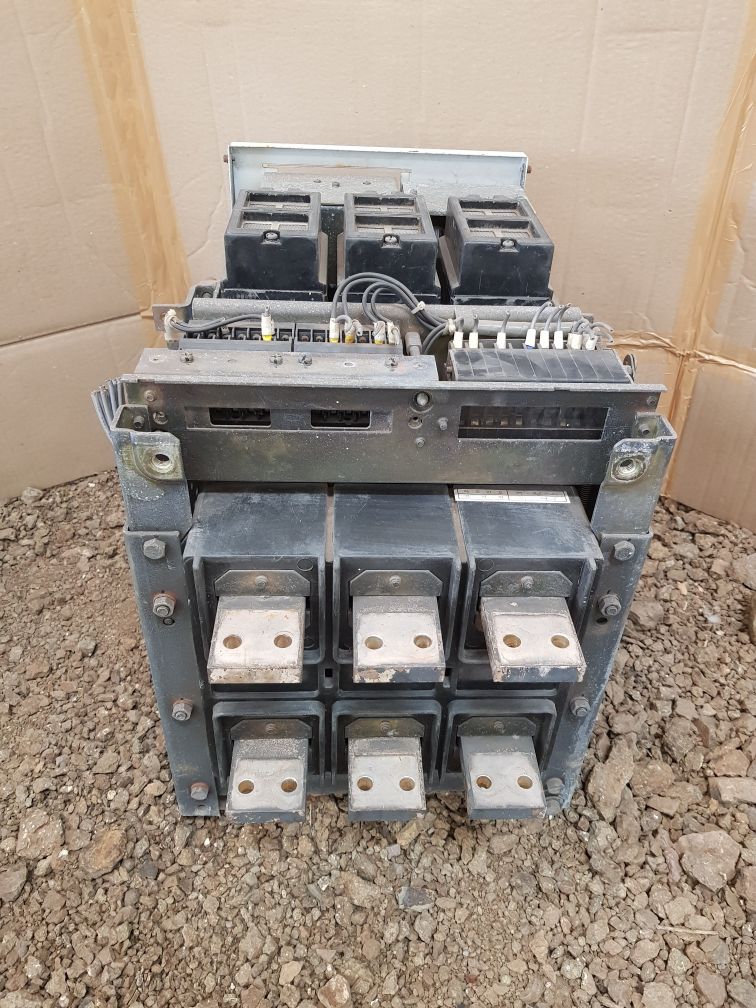 Hyundai hat 16 air circuit breaker