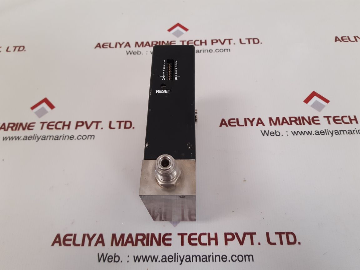 Mks 1179bx51cr14v mass-flo controller 50 sccm/n2