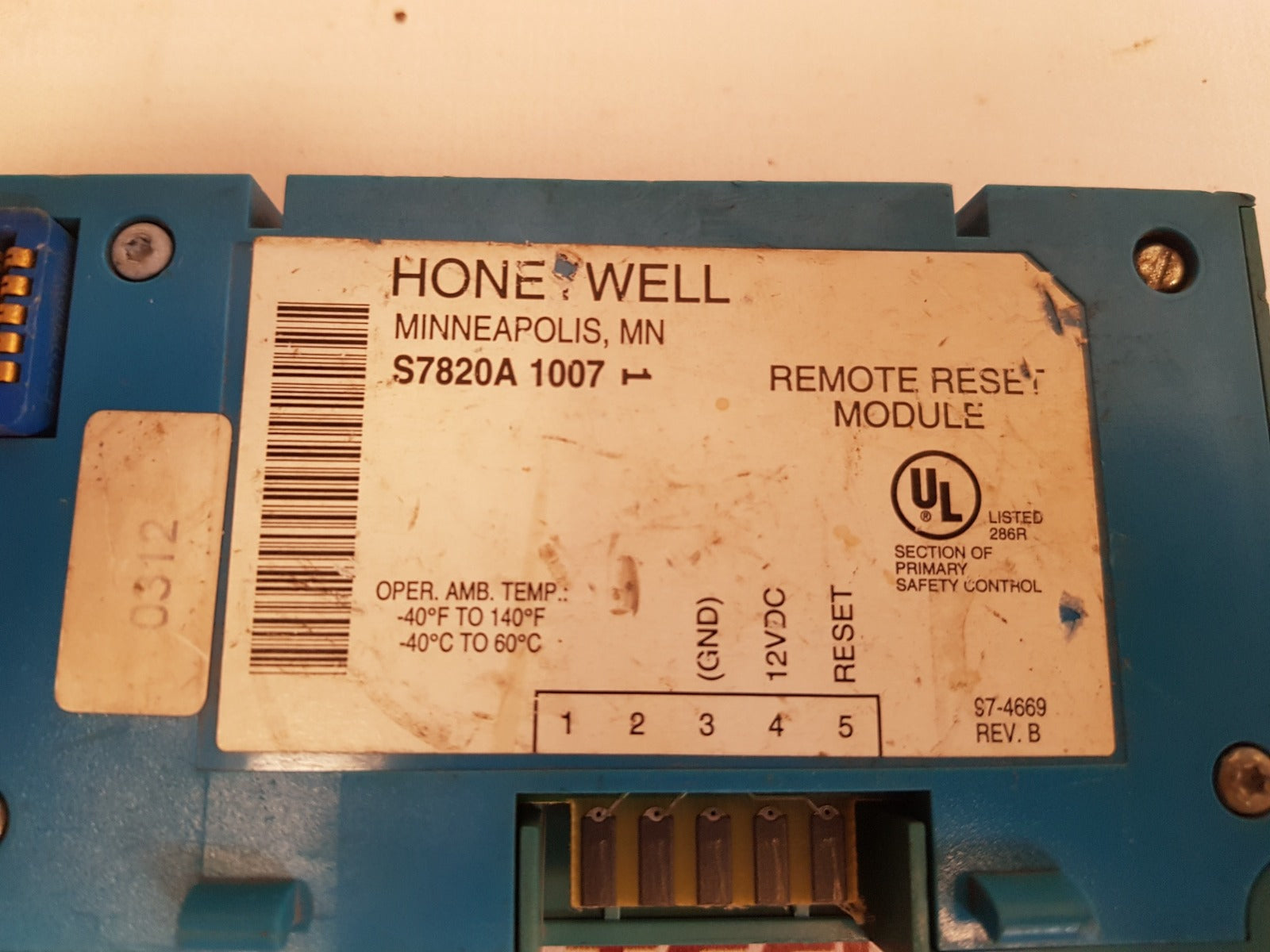 Honeywell burner control s7820a 1007 remote reset module