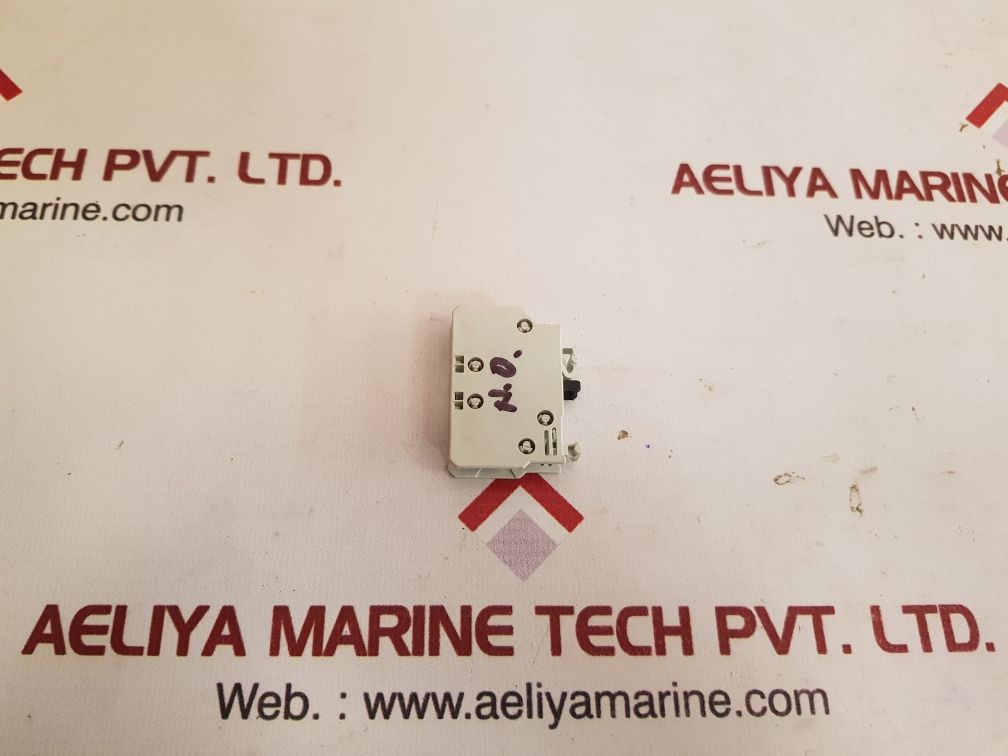 Aeg hs 7k.10 auxiliary contactor