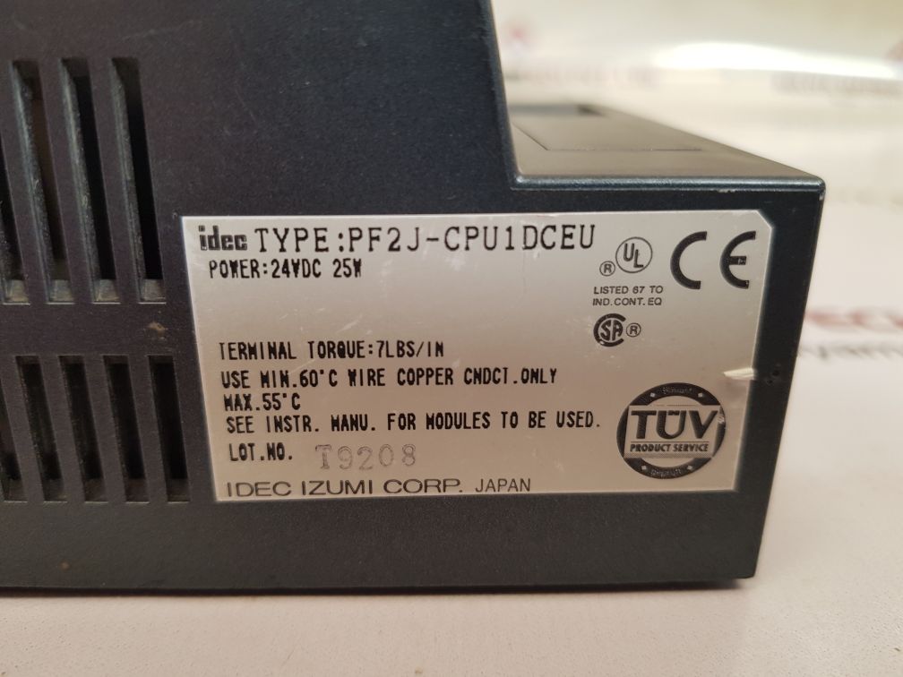 Idec fa-2 junior programmable controller pf2j-cpu1dceu/pfj-n162u