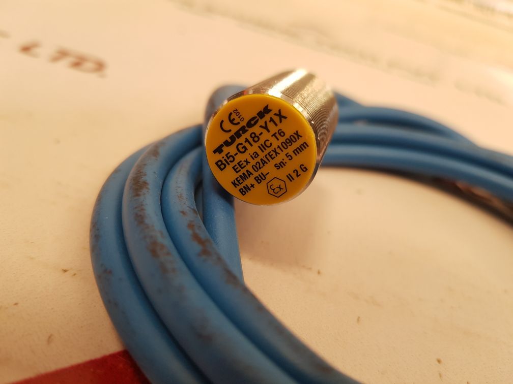 Turck bi5-g18-y1x proximity switch