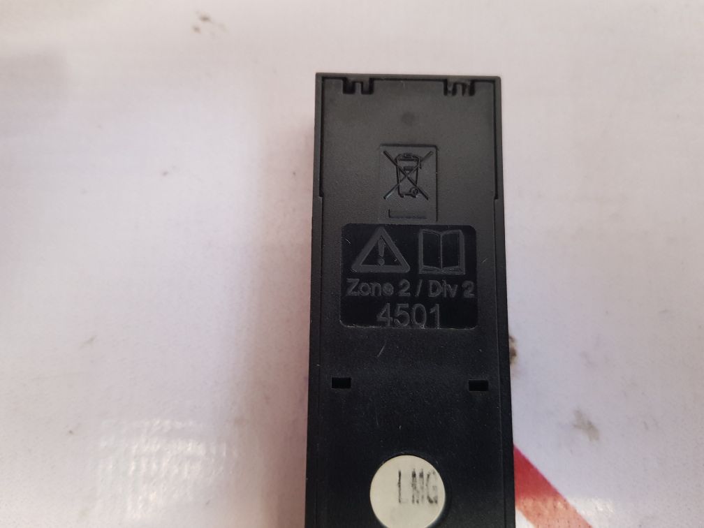 Mi 884501