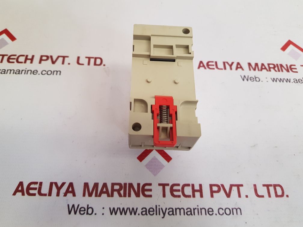 Telemecanique lt2-se00m thermistor protection relay New