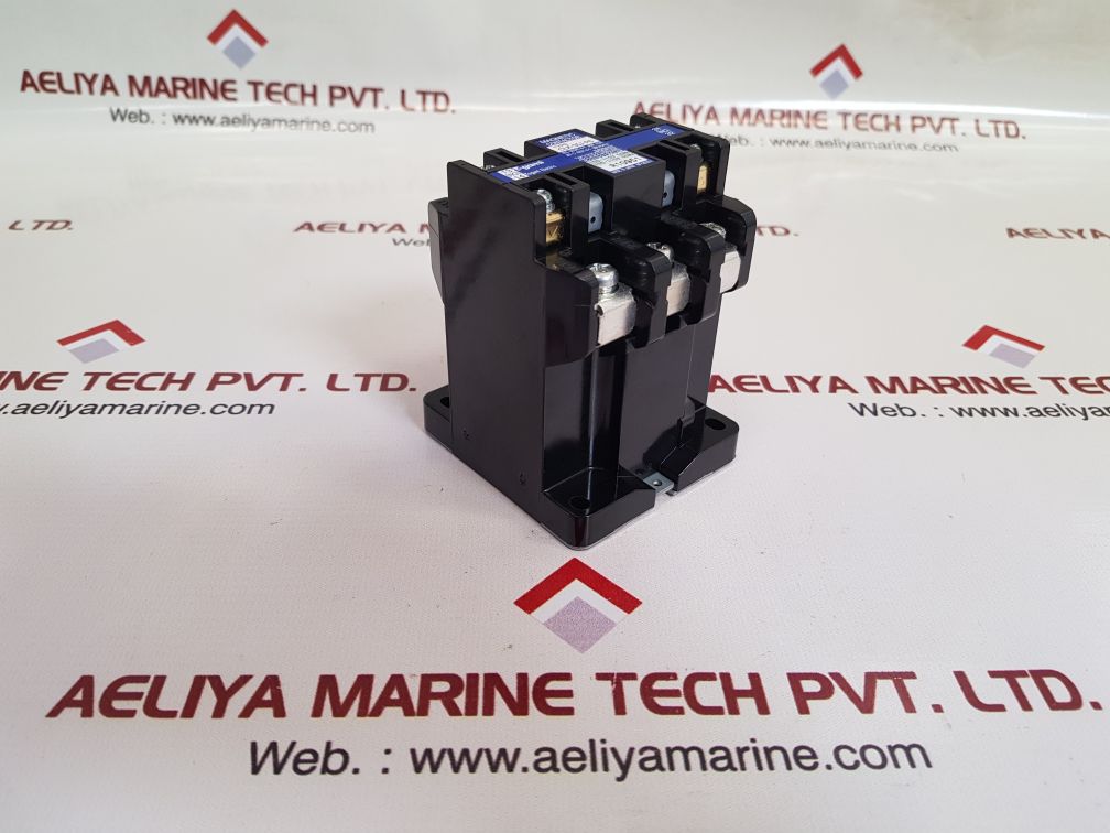 Togami clk-35j-p6 magnetic contactor New