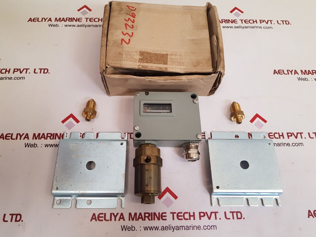 Trafag 920.1074.931 differential pressure