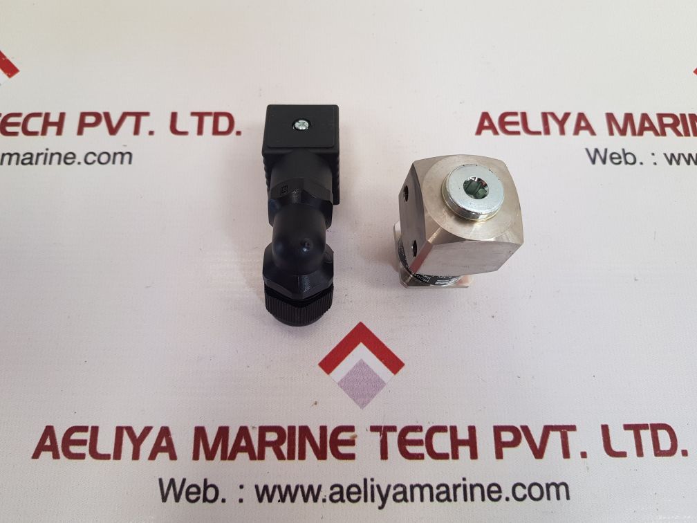 Trafag 8264.79.2510 bar pressure transmitter