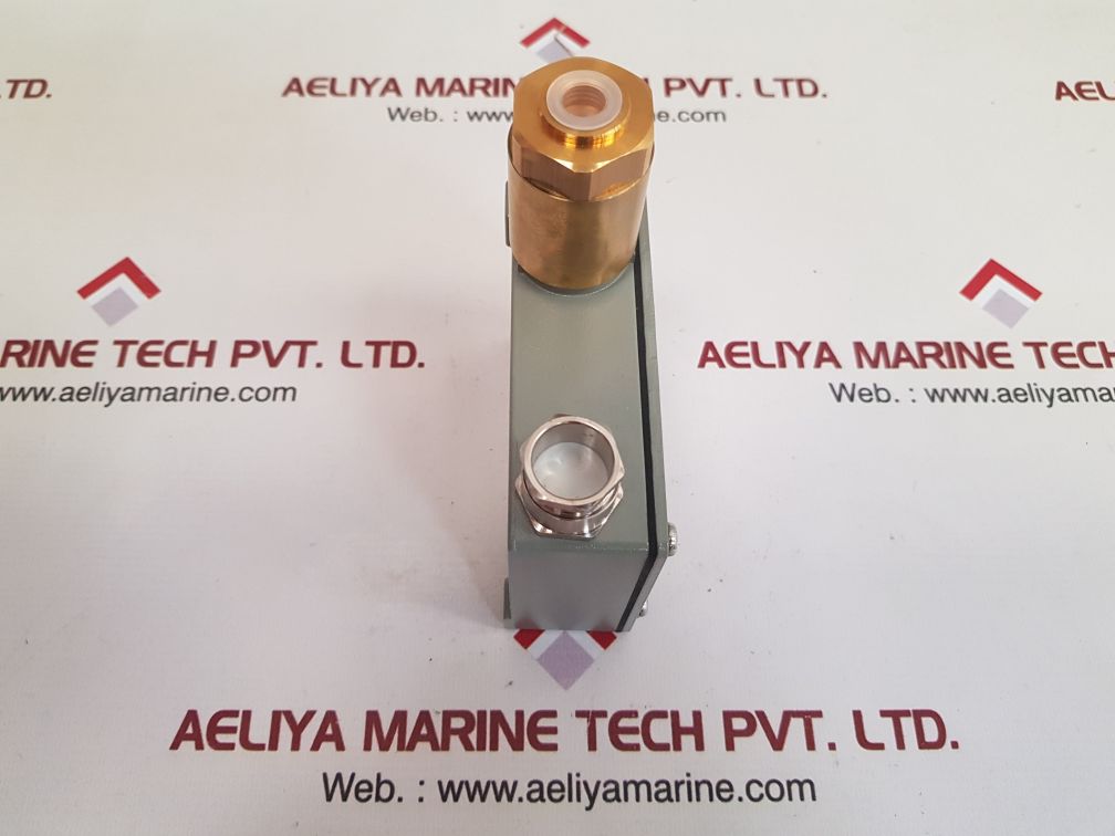 Trafag 900.2376.903 pressure switch New