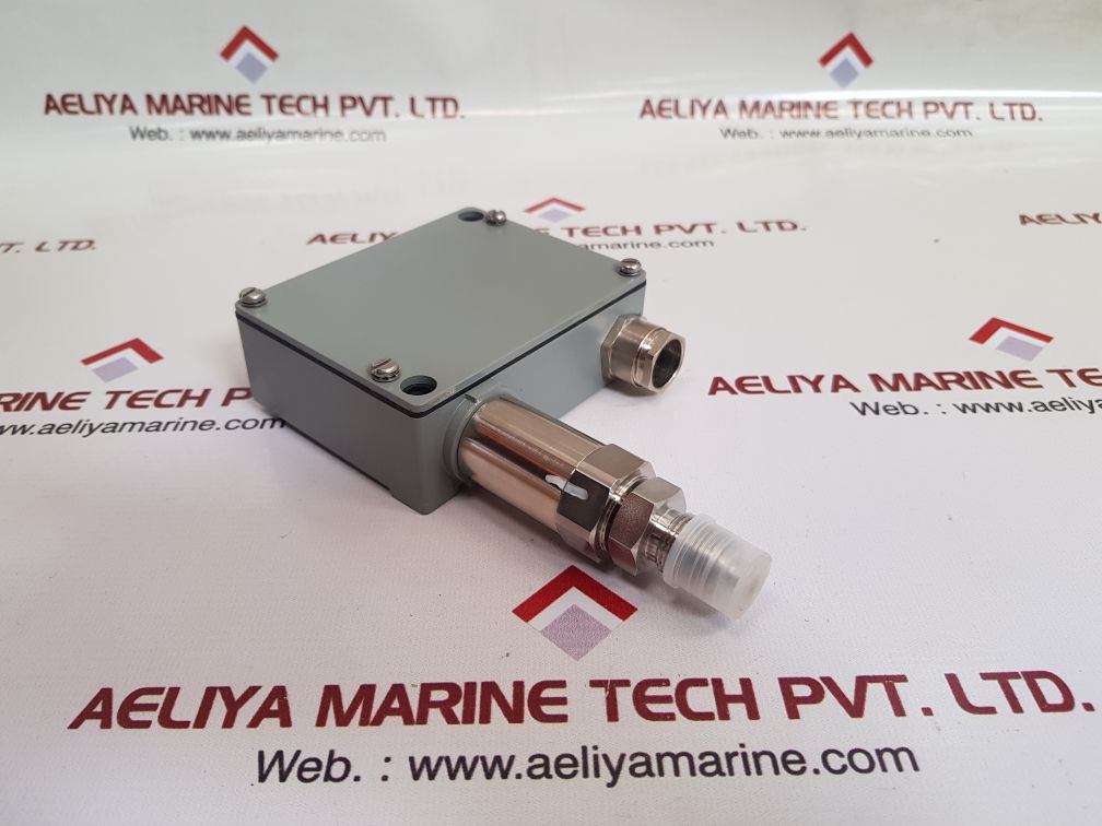 Trafag 8202.25.2210 pressure transmitter
