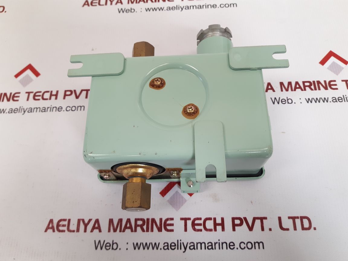 Saginomiya yns-c106wgq pressure switch New