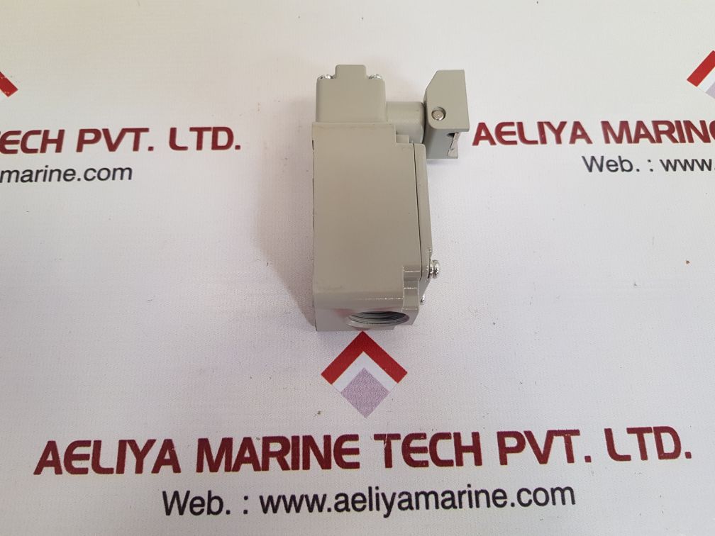 Hanyoung nux hy-m907 limit switch 6a 250vac