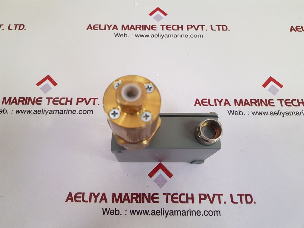 Trafag 920.2374.931 differential pressure switch