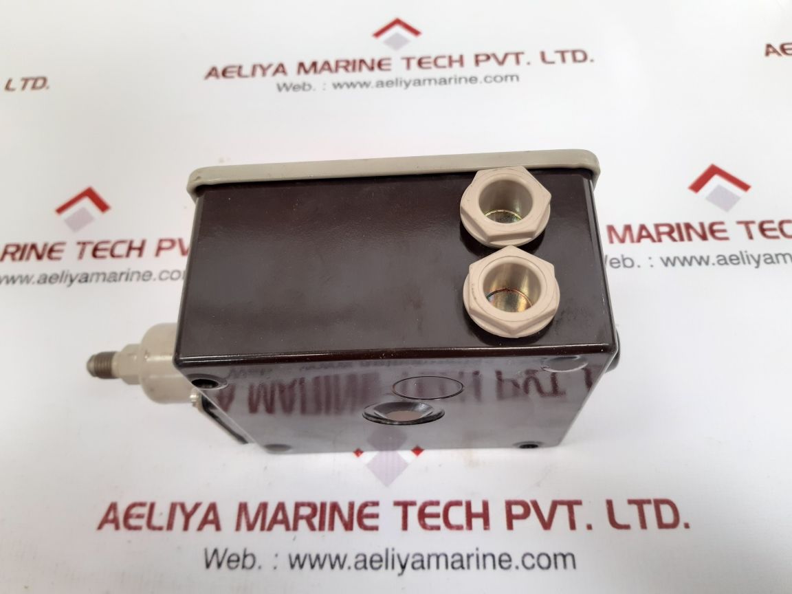 Danfoss rt5 pressure switch 17-5250