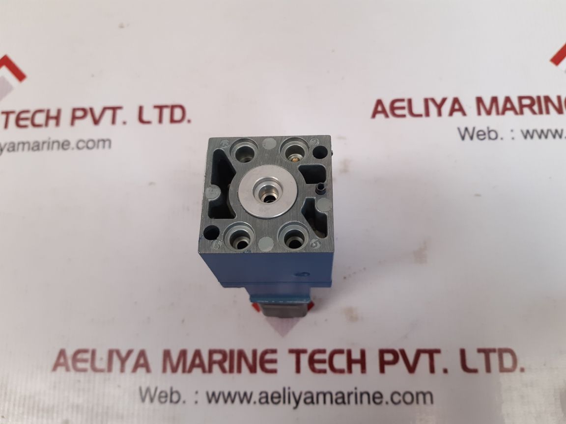 Rexroth 3722250220 pneumatic directional valve new