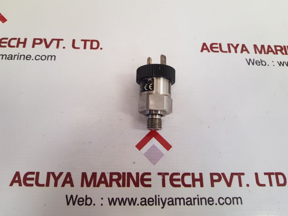 Trafag 8298.83.2317 pressure transmitter