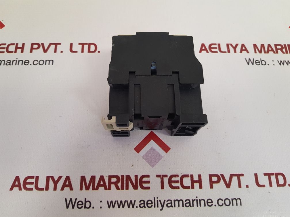 Telemecanique lc1 d1210m7 contactor
