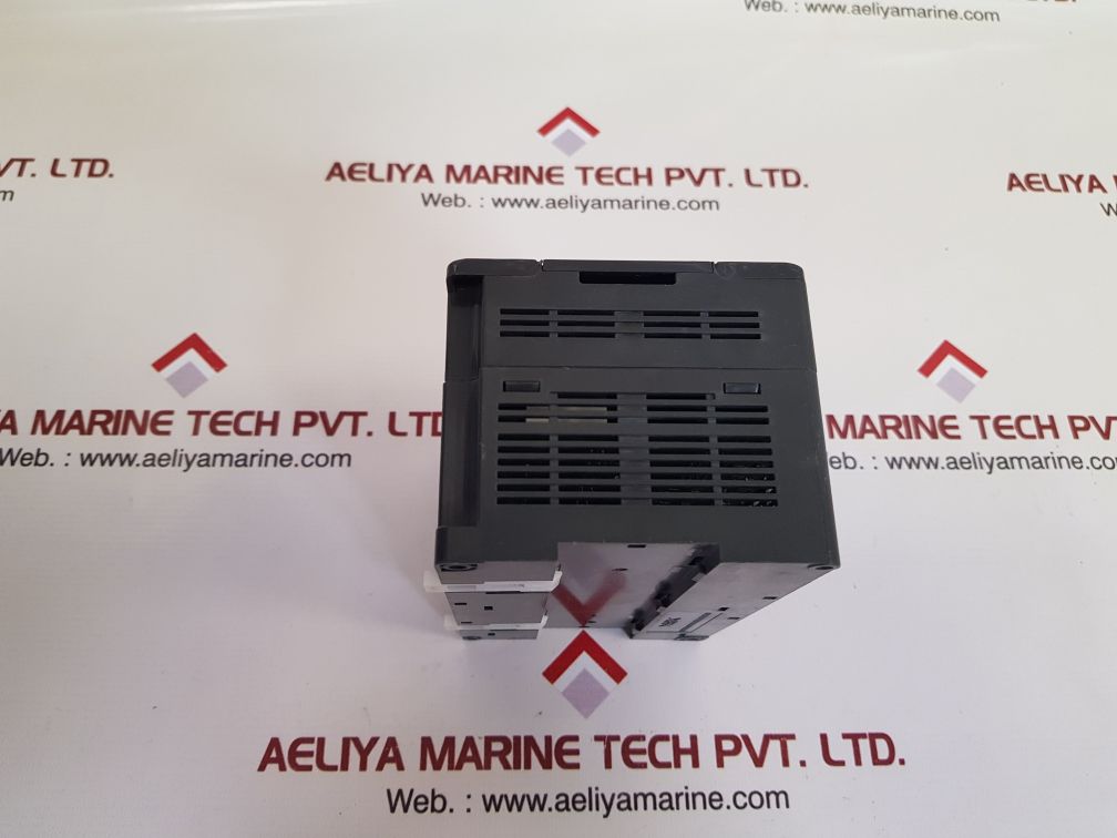 Ge fanuc ic200uex211-b micro expansion unit 5vdc/240vac 2a max