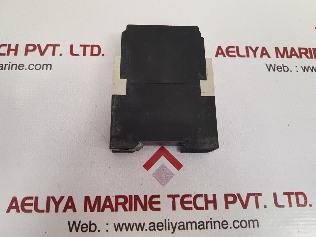 Telemecanique re4 ml11bu time relay 0,05s-300h