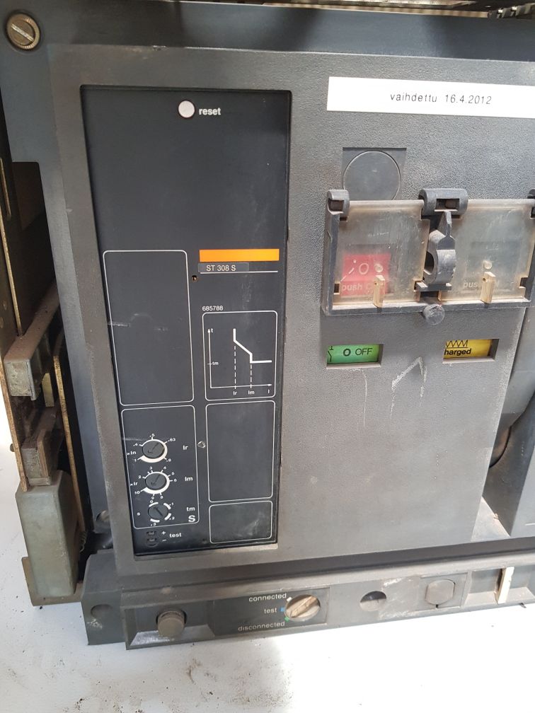 Merlin gerin m16 h1 circuit breaker