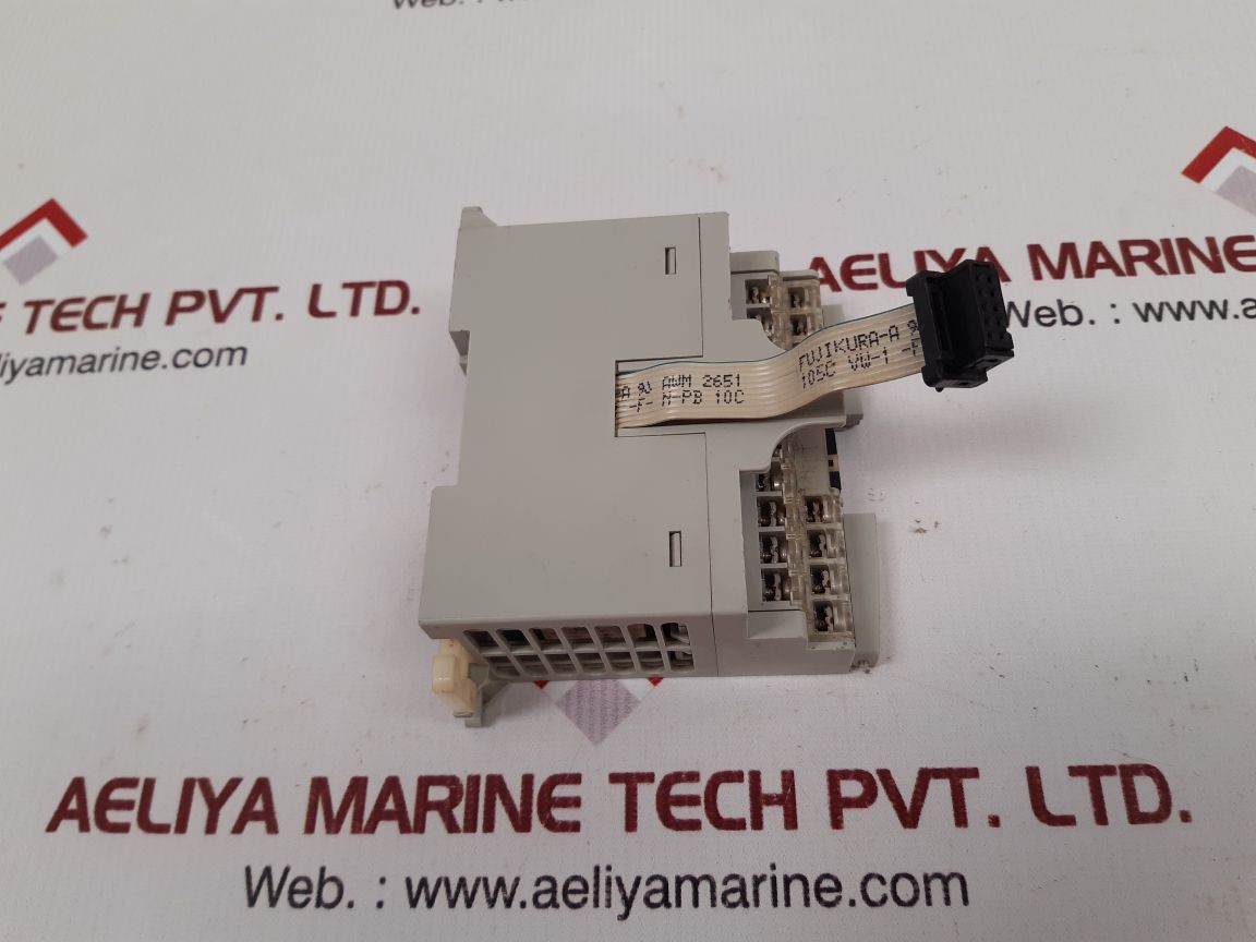Allen-bradley 1762-ow16 micro logix 16 pt. vac/vdc relay output ser.b rev.a