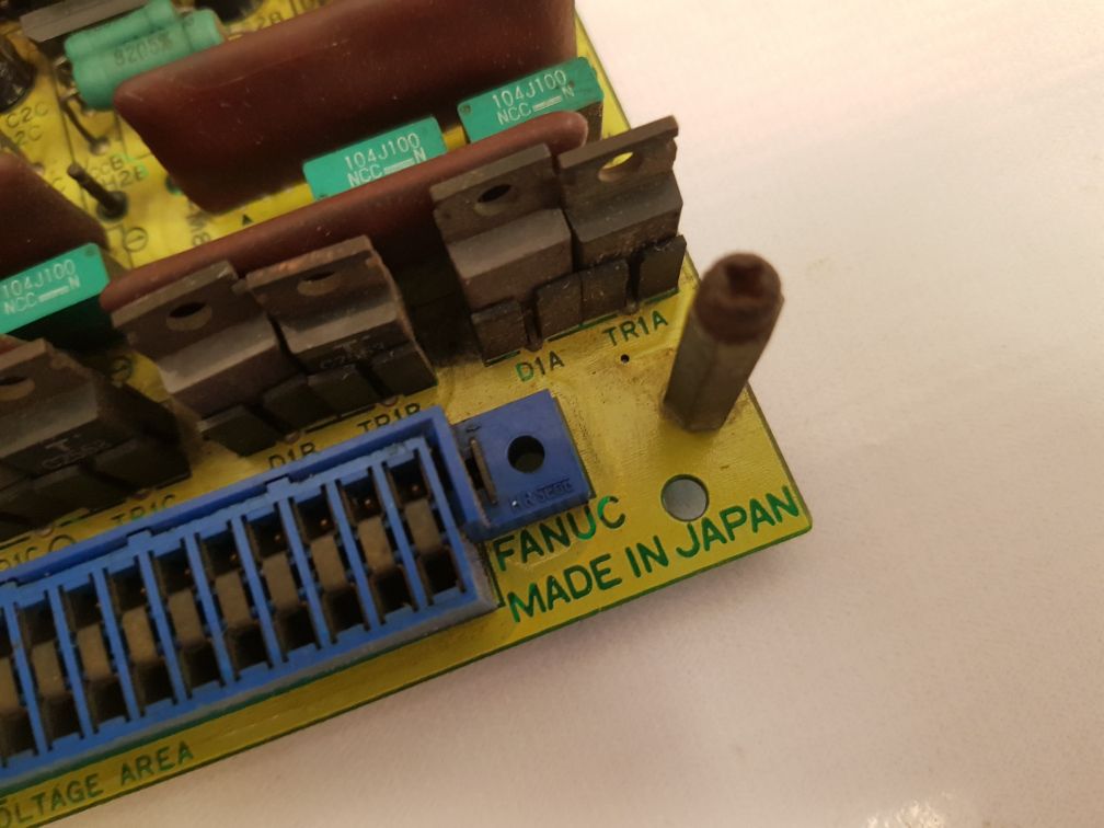 Fanuc A20B-0009-0320 Control Unit