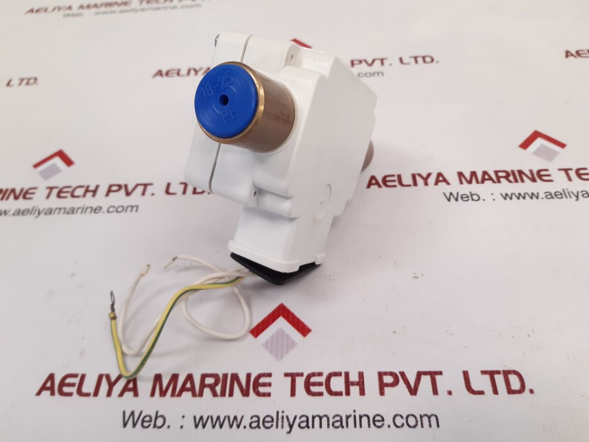 8100470100 insert for cable screw