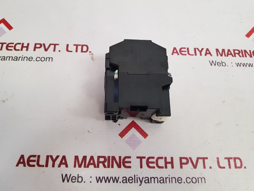 Toshiba c11a (1b) magnetic contactor